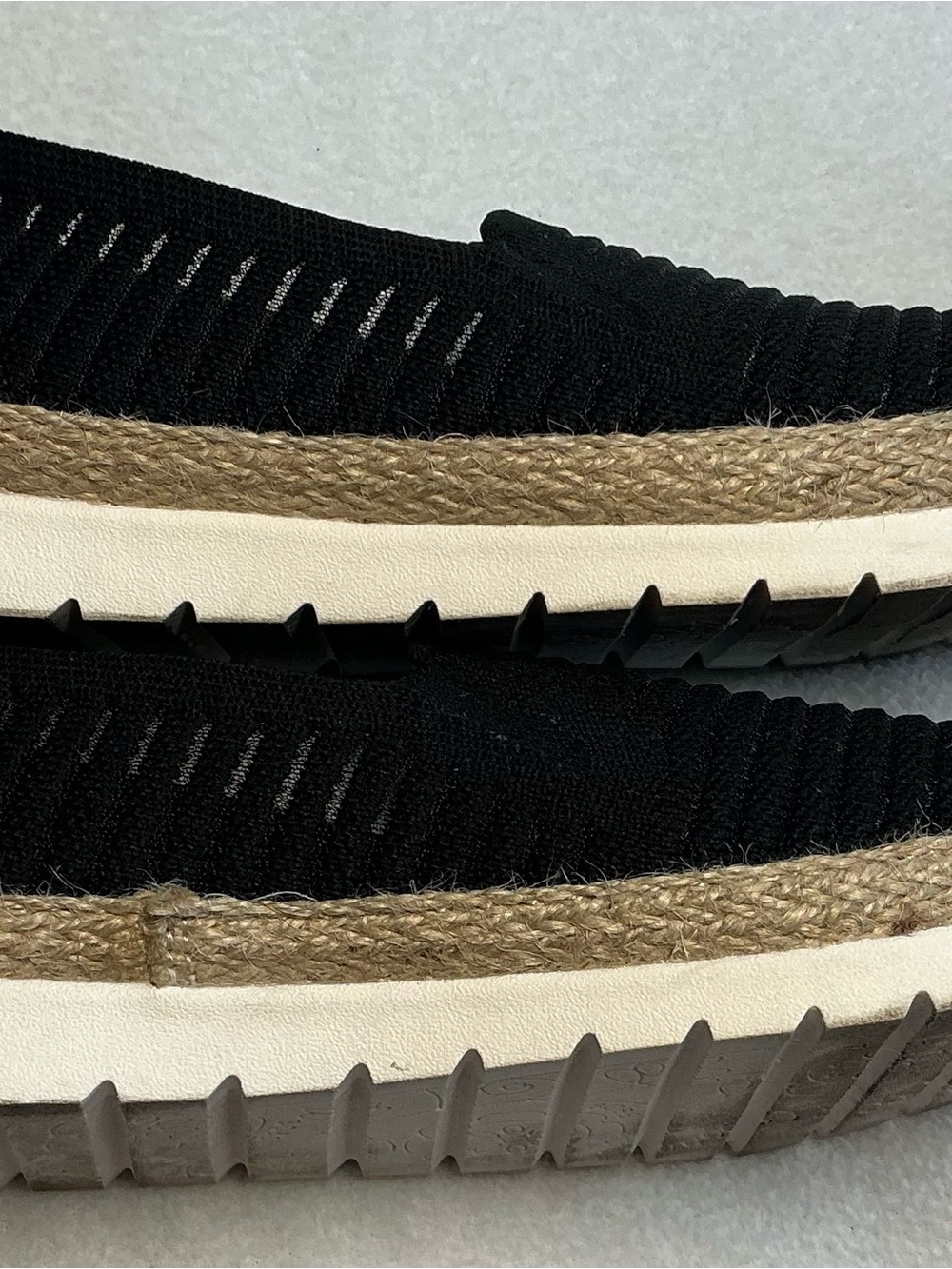 Skechers BOBS Black Slip-On Memory Foam Flats - Picture 3 of 8